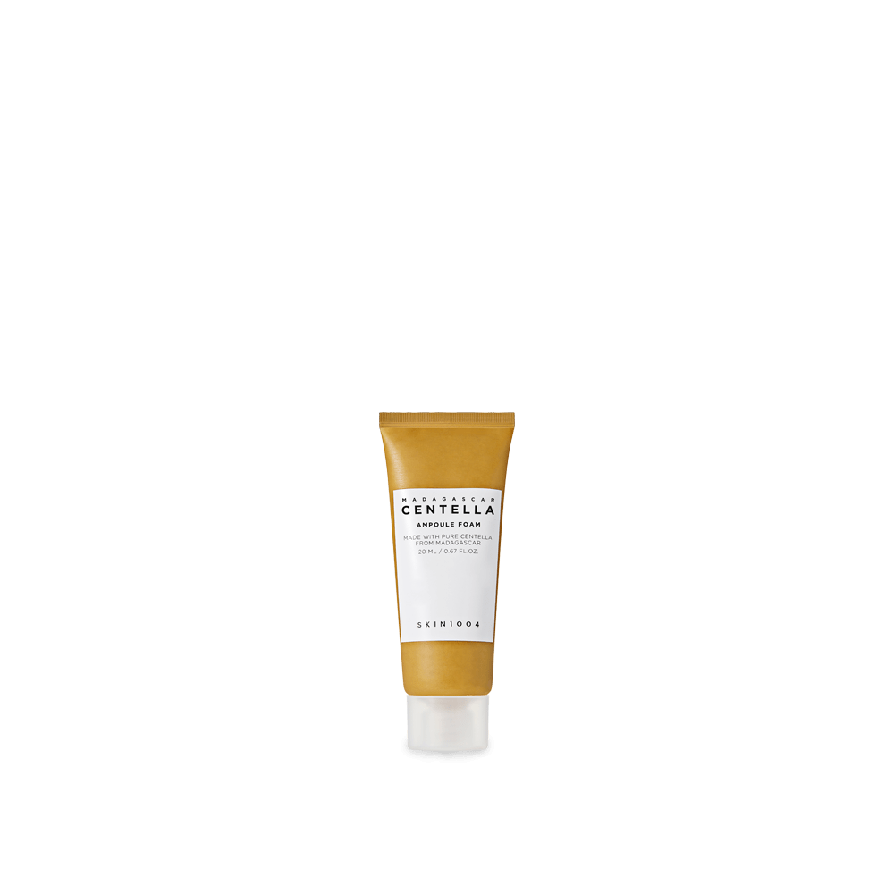 Madagascar Centella Ampoule Foam läbipaistval taustal 