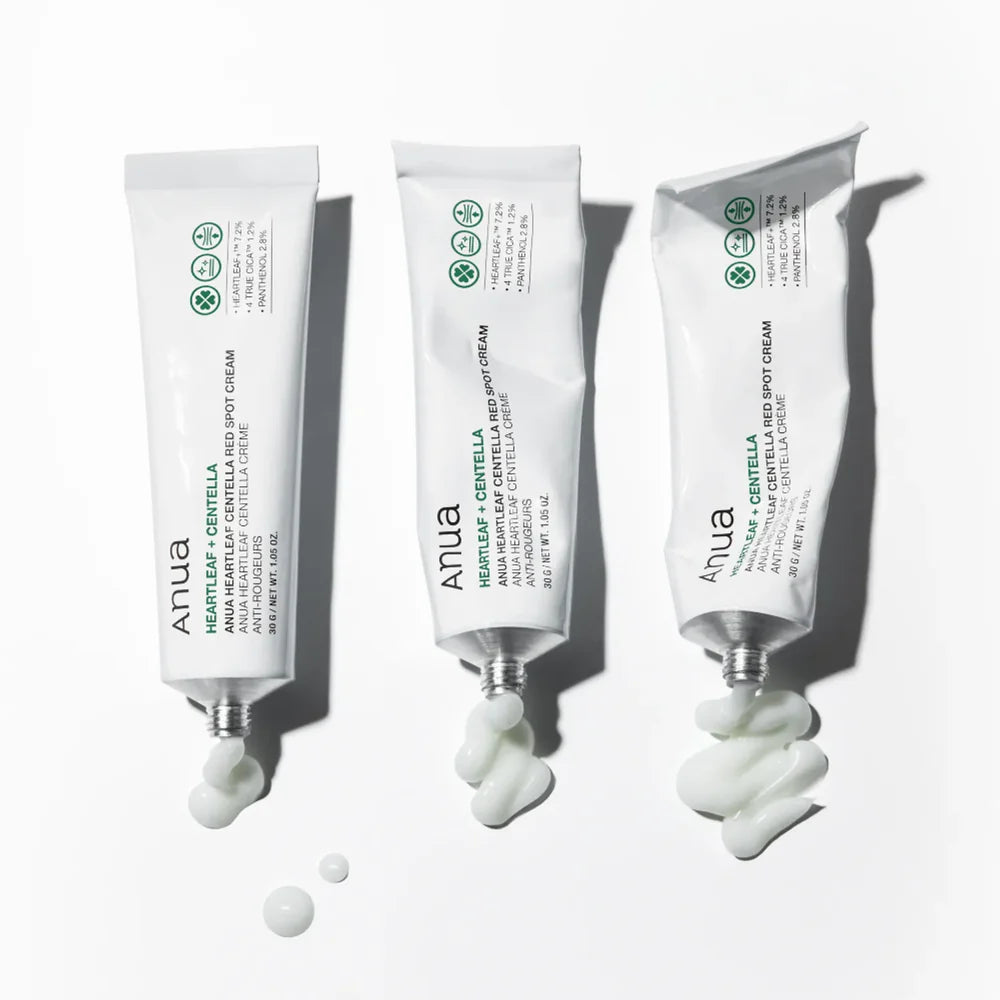 Anua Heartleaf Centella Red Spot Cream kolm tuubi ja tekstuur