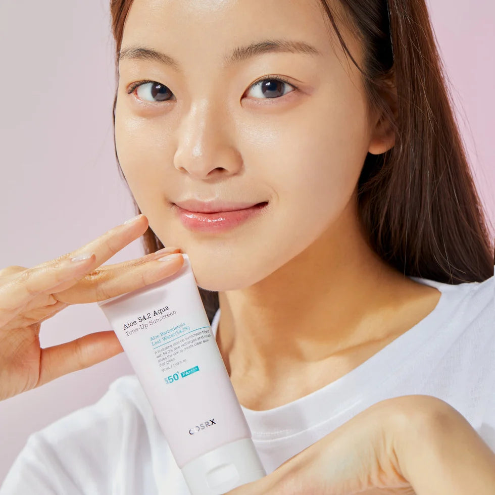 Cosrx Aloe 54.2 Aqua Tone-up Sunscreen SPF 50+ PA++++ - tooniv ja niisutav päikesekaitsekreem aaloega, 50ml