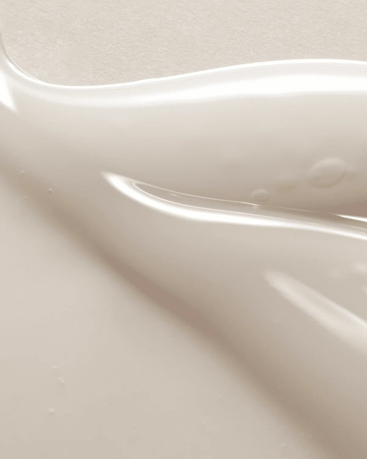 Axis-Y Dark Spot Correcting Glow seerumi pudel ja pakend