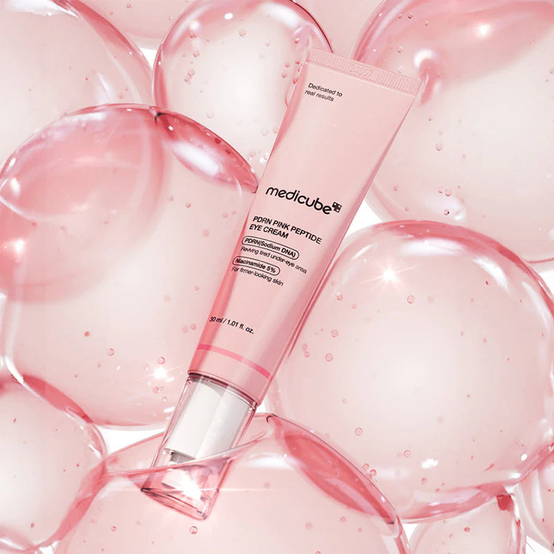 Medicube PDRN Pink Peptide silmakreemi tuub ja pakend