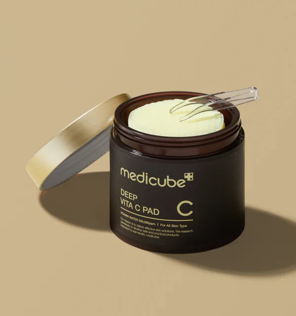 Medicube Deep Vita C Pad - niisutavad näopadjad C-vitamiiniga 70tk