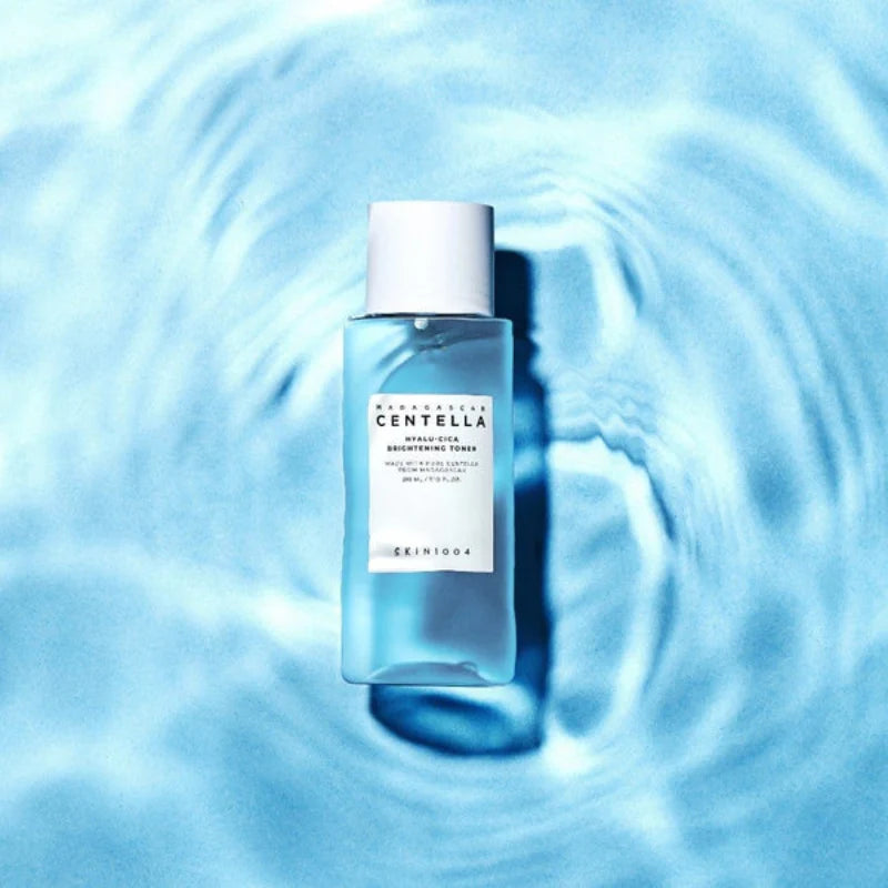 Skin1004 Madagascar Centella Hyalu-Cica Brightening Toner kooriv ja niisutav toonik